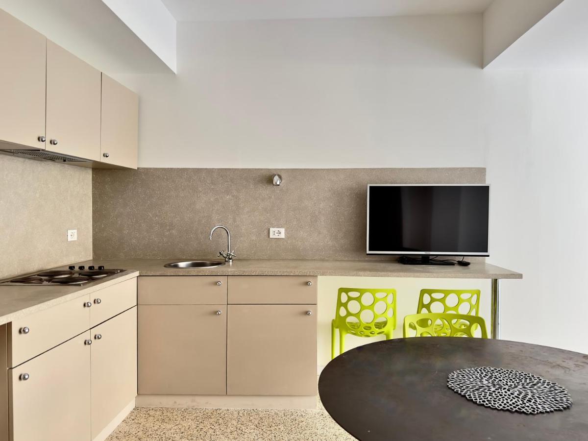 Grand Apartment Navigli Mediolan Zewnętrze zdjęcie